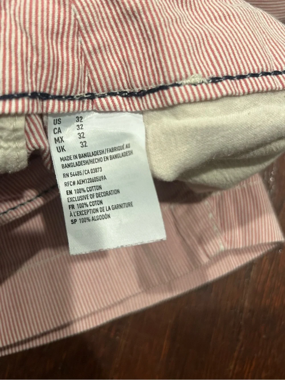 American Eagle Outfitters Light Pink Women's Bermuda Shorts